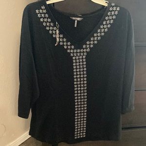 Black 3/4 sleeve blouse